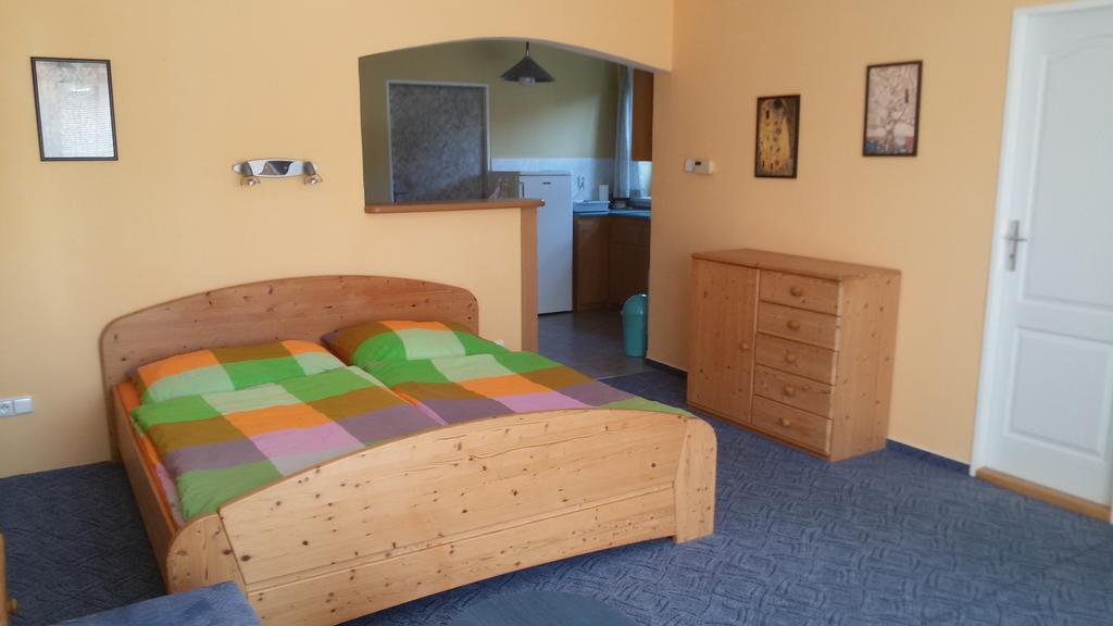 Apartment Amélie Rožnov pod Radhoštěm Esterno foto
